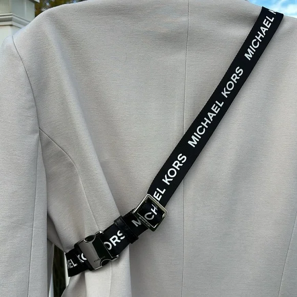 Michael Kors Fanny Pack - Picture 2 of 6